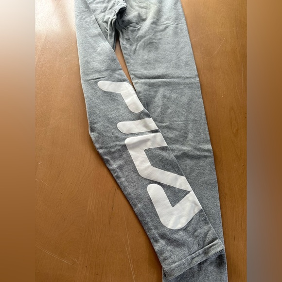 Pants Puma 🩶🤍🩷 - Picture 2 of 7